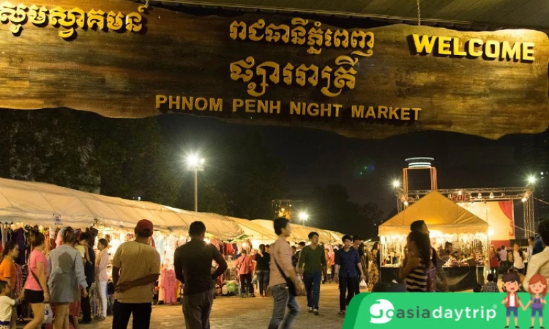 Night Market Phnom Penh