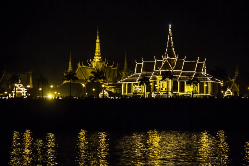 Royal Palace of Cambodia night view